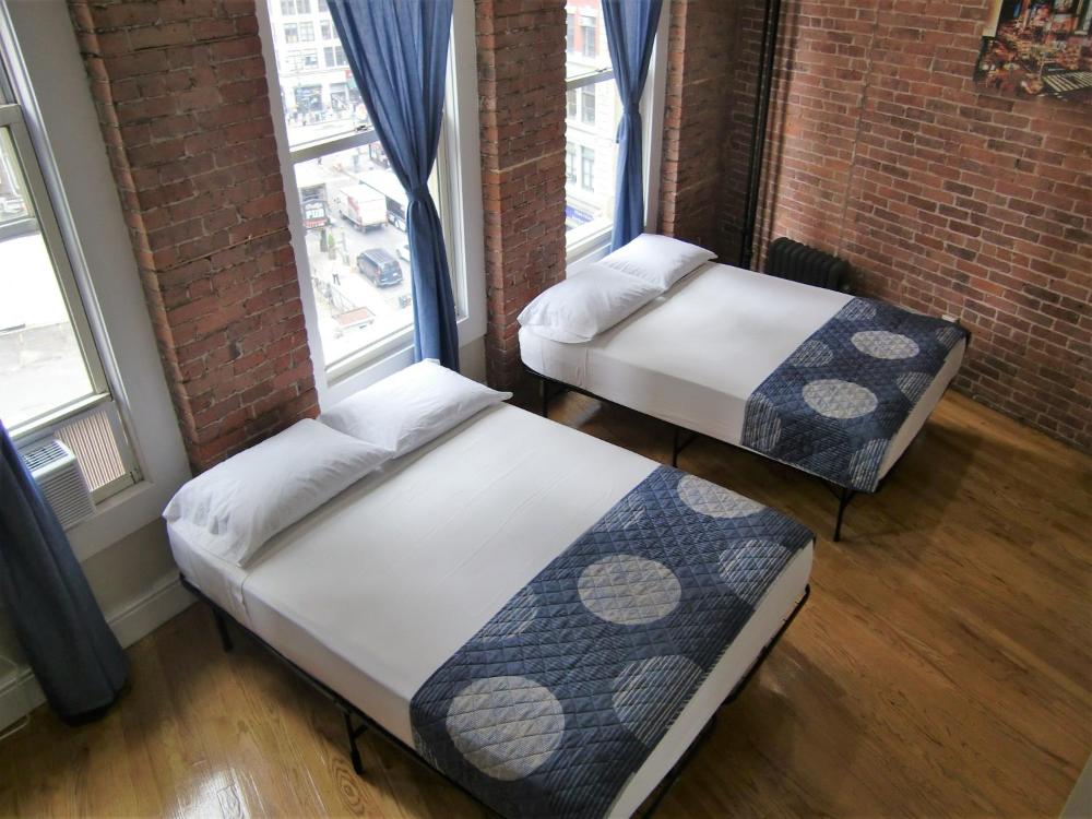 Studio 678 interior